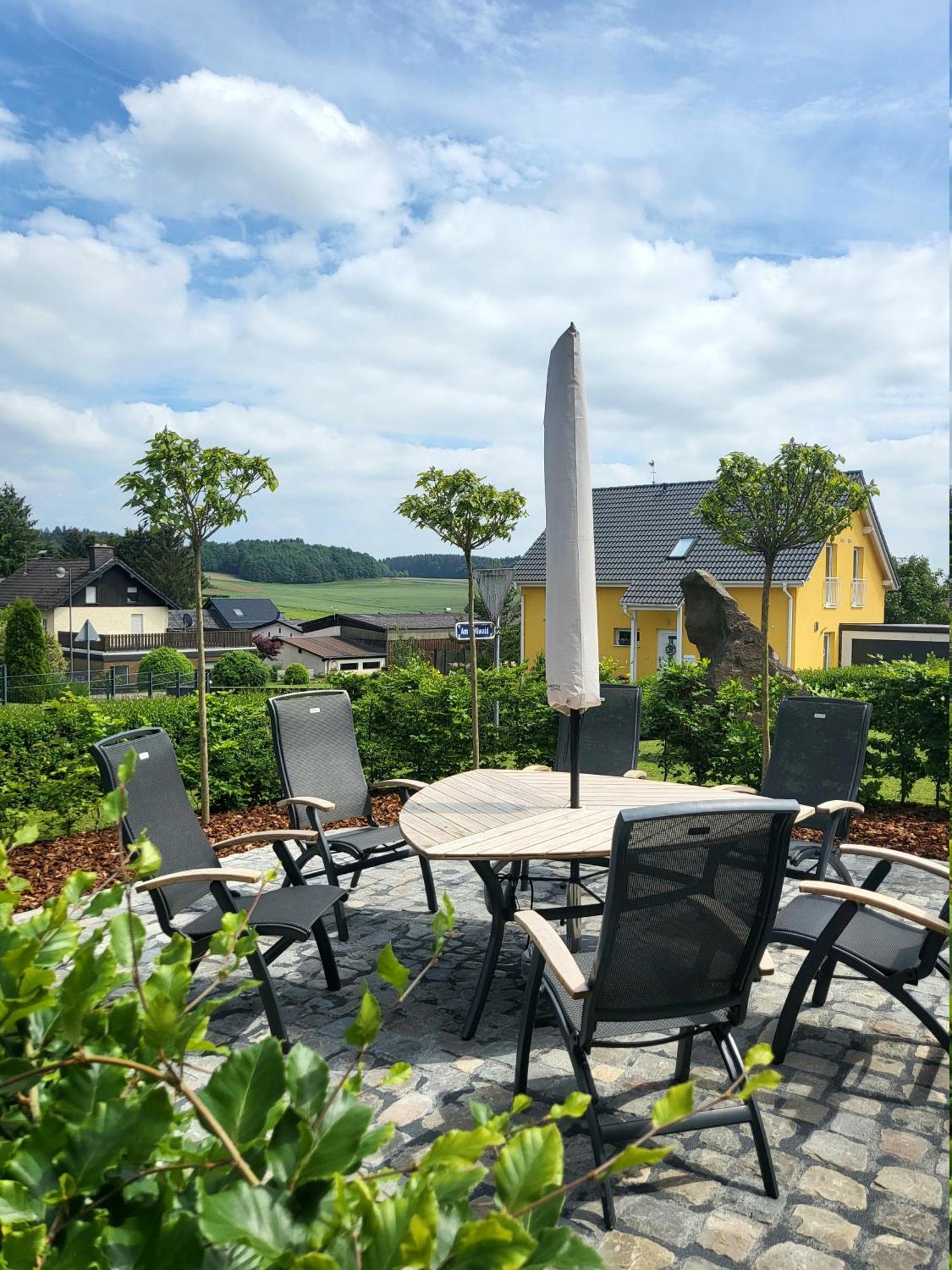 Einzigartige Traumwohnung Mit Whirlpool & Sauna Bietet Luxus Und Erholung Neuheilenbach Exteriör bild